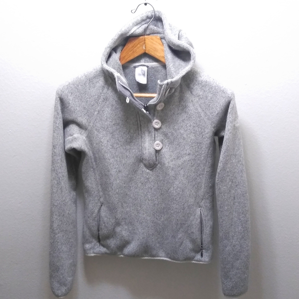 The North Face Hooded Pullover